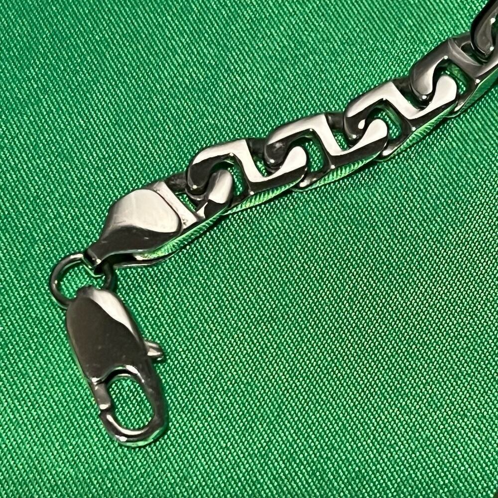 Thick Figaro Chain Stainless Steel Silver Color 24” long Men Women Necklace - Picture 7 of 9